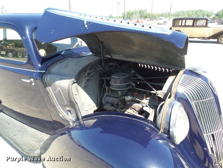 image for item GX9106 1936 Hupmobile 618G  sedan