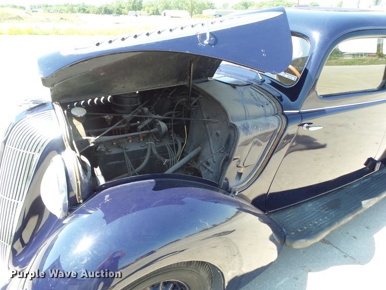 image for item GX9106 1936 Hupmobile 618G  sedan