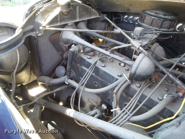 image for item GX9106 1936 Hupmobile 618G  sedan