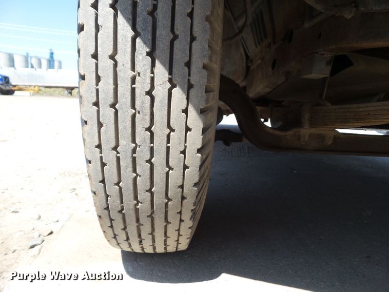 image for item GX9106 1936 Hupmobile 618G  sedan