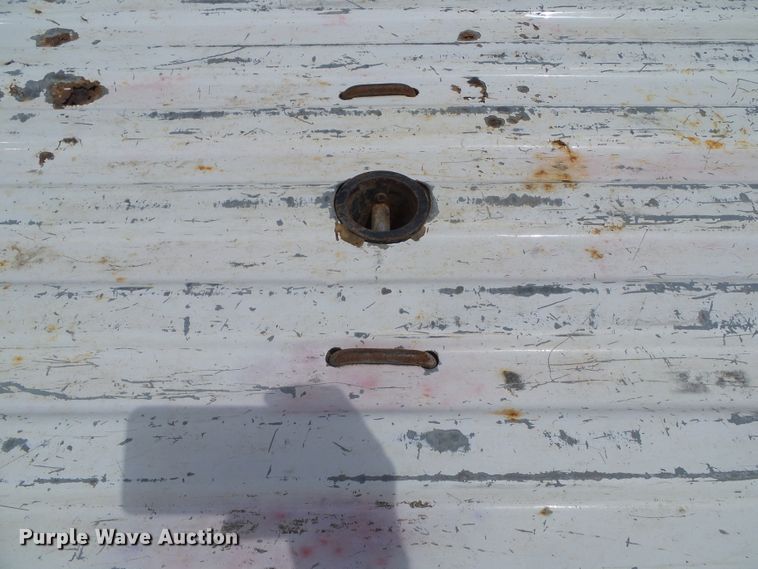 image for item GX9116 2003 Chevrolet Silverado 2500HD  Crew Cab pickup truck