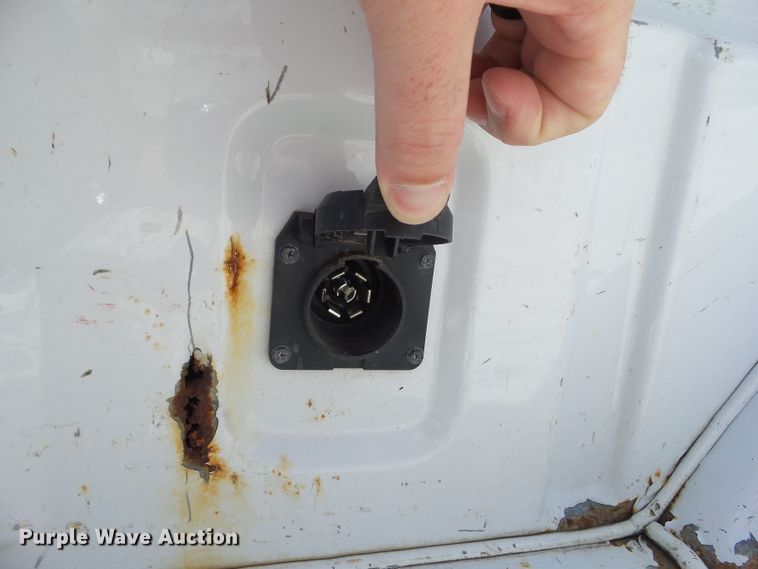 image for item GX9116 2003 Chevrolet Silverado 2500HD  Crew Cab pickup truck