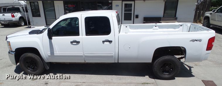 image for item GX9117 2009 Chevrolet Silverado 3500  Crew Cab pickup truck