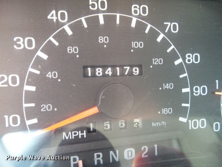 image for item GX9121 1999 Ford F250 Super Duty pickup truck