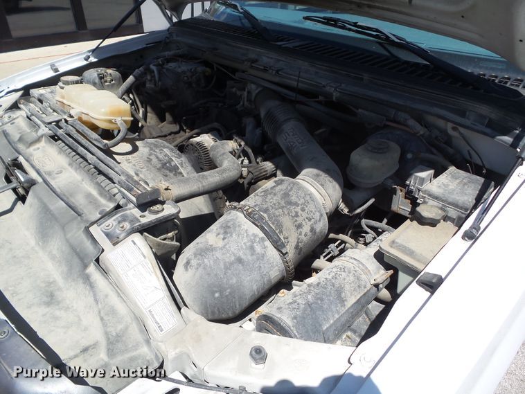 image for item GX9121 1999 Ford F250 Super Duty pickup truck