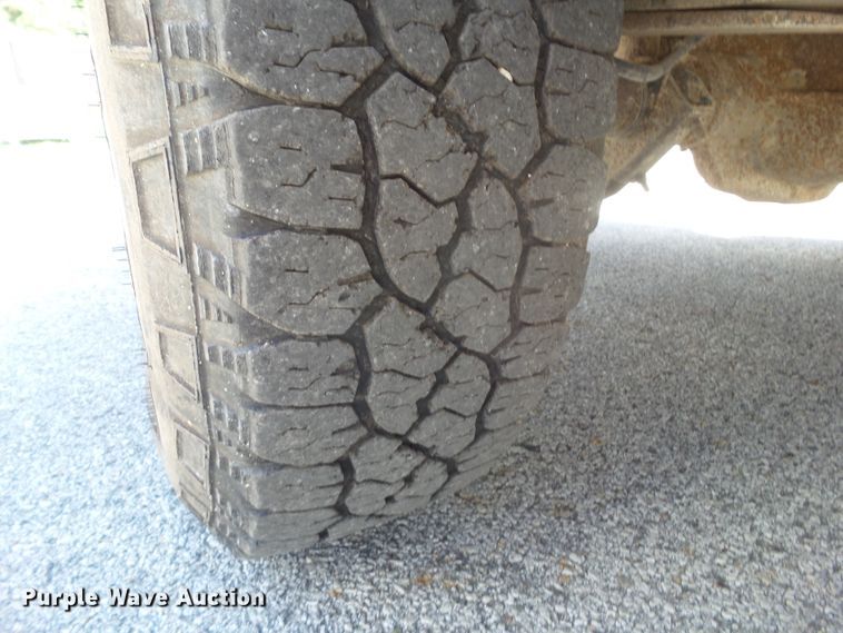 image for item GX9121 1999 Ford F250 Super Duty pickup truck