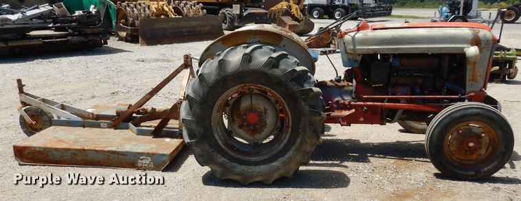 image for item HA9265 1958 Ford 841  tractor