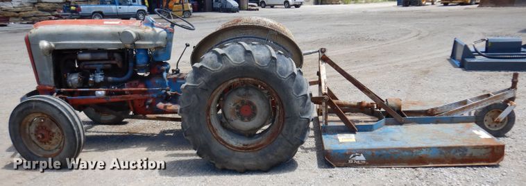 image for item HA9265 1958 Ford 841  tractor