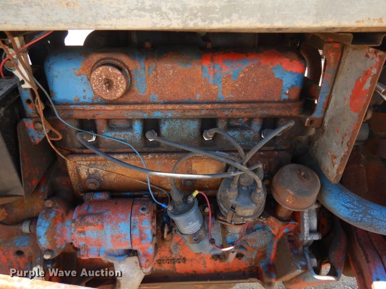 image for item HA9265 1958 Ford 841  tractor