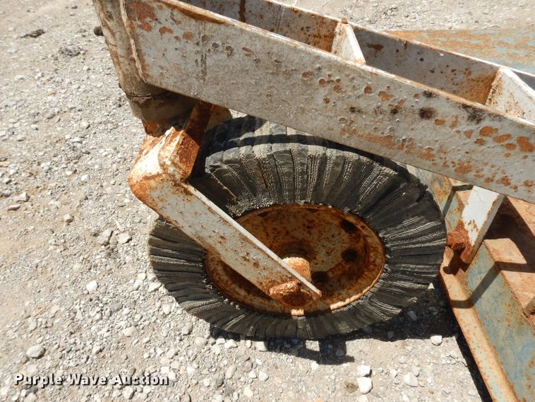 image for item HA9265 1958 Ford 841  tractor