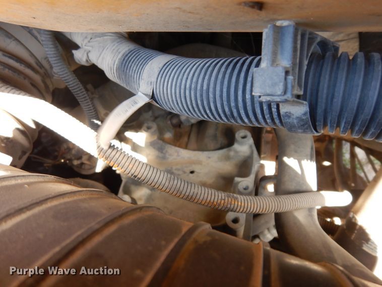 image for item HA9279 2001 Chevrolet Express 3500  school bus