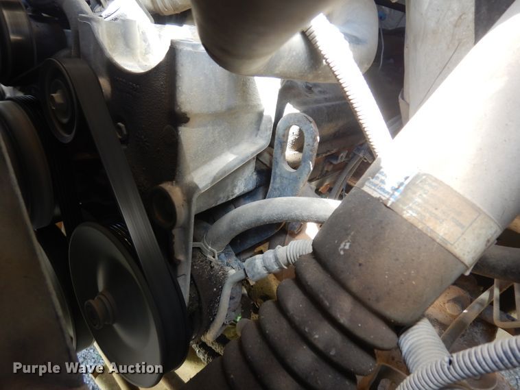 image for item HA9279 2001 Chevrolet Express 3500  school bus