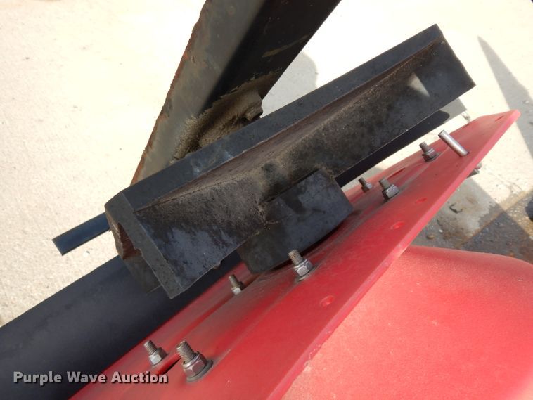 image for item HA9288 (2) Western 2500 spreaders