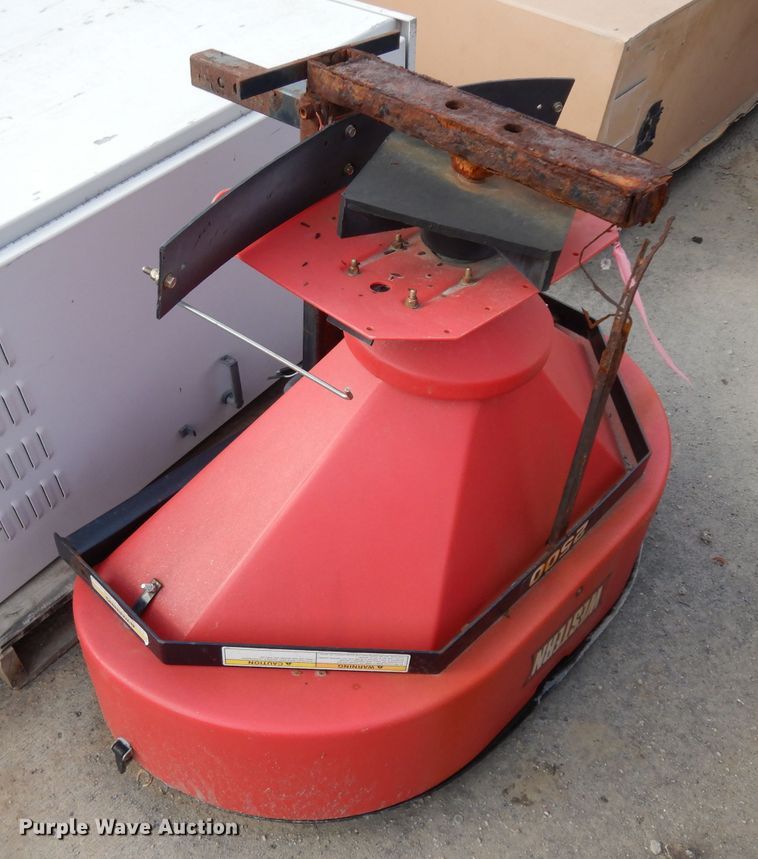 image for item HA9288 (2) Western 2500 spreaders