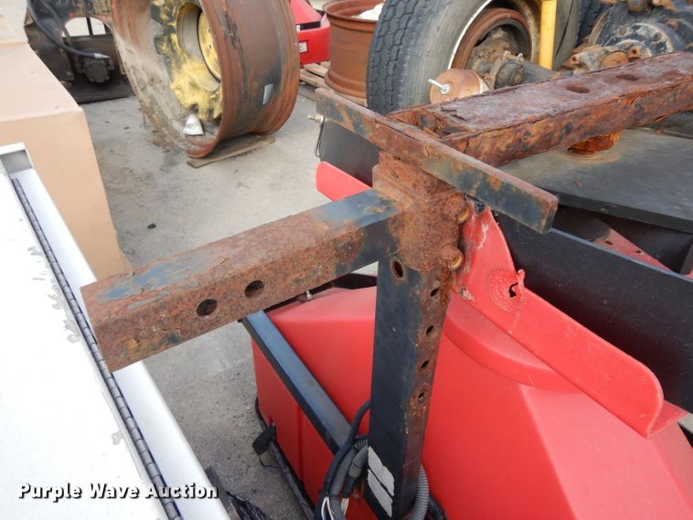 image for item HA9288 (2) Western 2500 spreaders