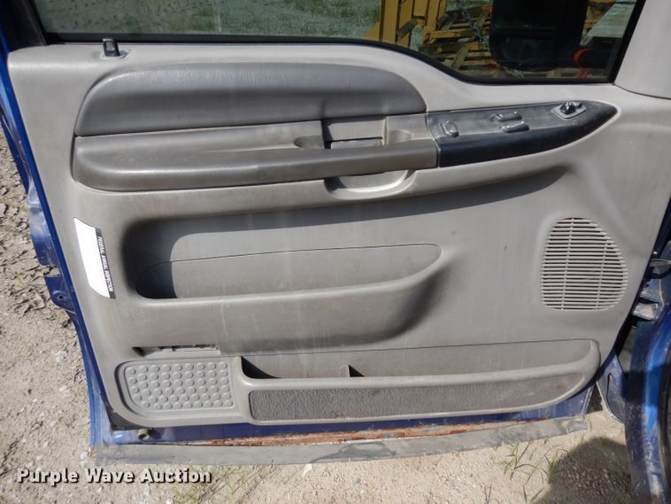 image for item HA9296 1999 Ford F250 Super Duty  SuperCab pickup truck