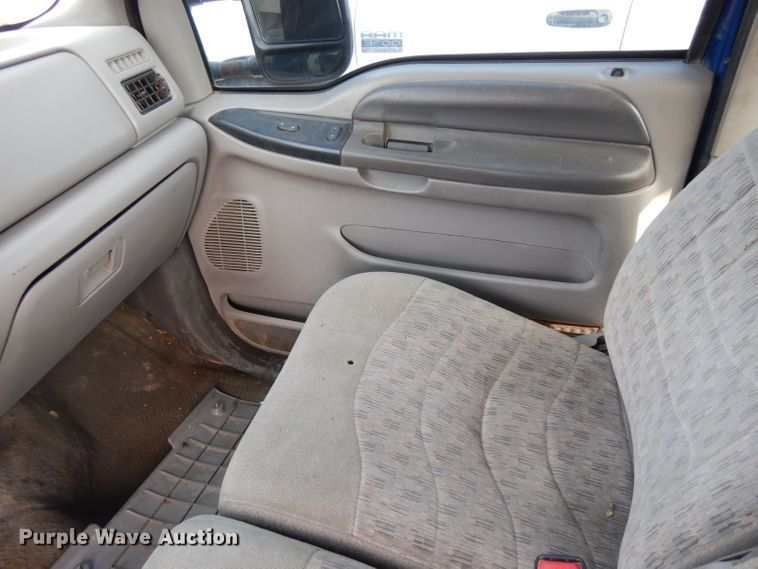 image for item HA9296 1999 Ford F250 Super Duty  SuperCab pickup truck