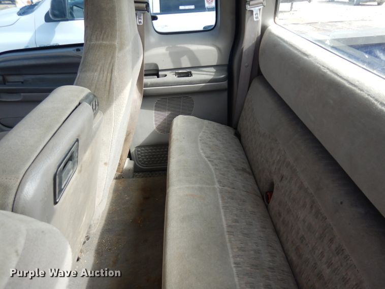 image for item HA9296 1999 Ford F250 Super Duty  SuperCab pickup truck