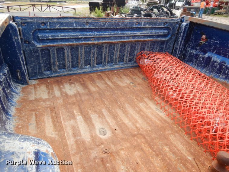 image for item HA9296 1999 Ford F250 Super Duty  SuperCab pickup truck