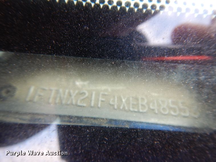 image for item HA9296 1999 Ford F250 Super Duty  SuperCab pickup truck