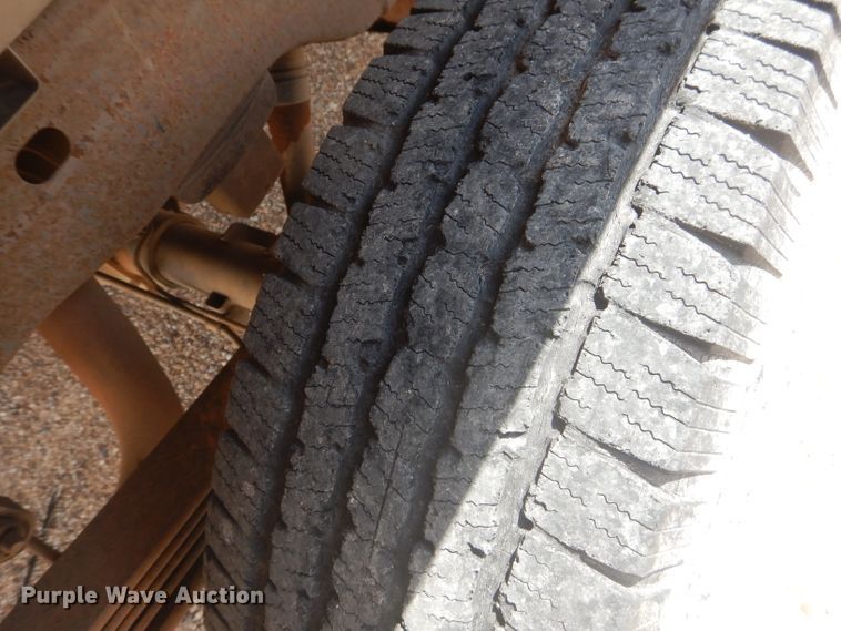 image for item HC9053 2000 Chevrolet Silverado 2500  pickup truck