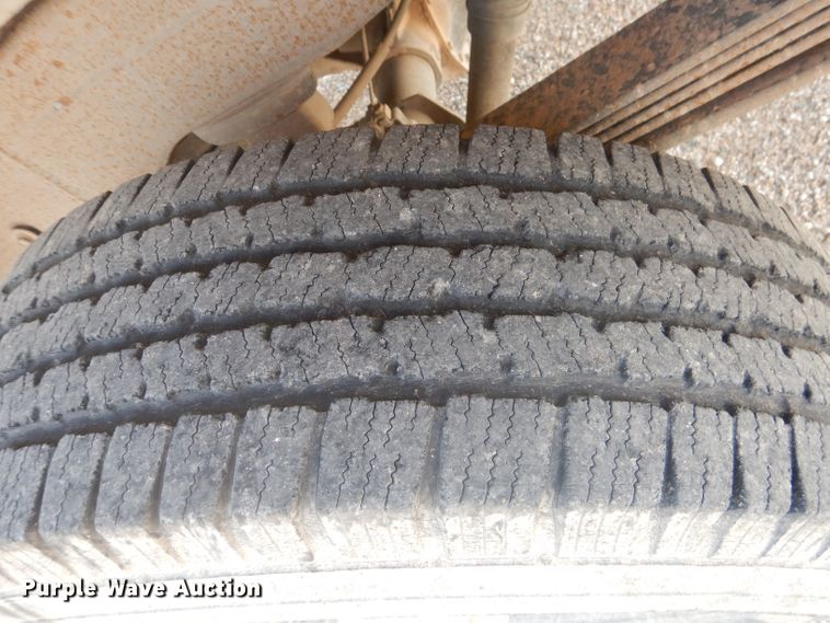 image for item HC9053 2000 Chevrolet Silverado 2500  pickup truck