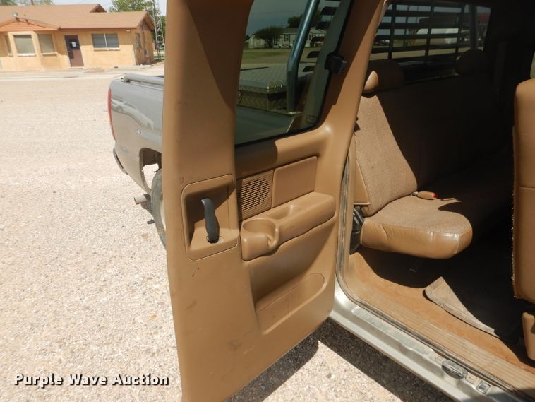 image for item HC9054 1999 Chevrolet Silverado 1500  Ext. Cab pickup truck