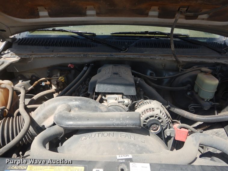 image for item HC9054 1999 Chevrolet Silverado 1500  Ext. Cab pickup truck