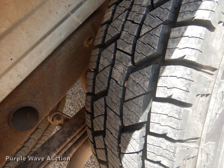 image for item HC9054 1999 Chevrolet Silverado 1500  Ext. Cab pickup truck