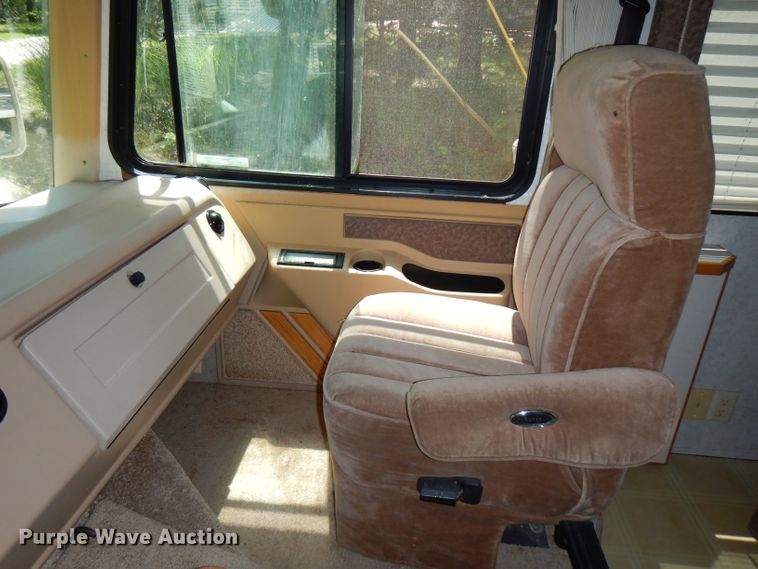 image for item HG9055 2000 Newmar Dutch Star  RV