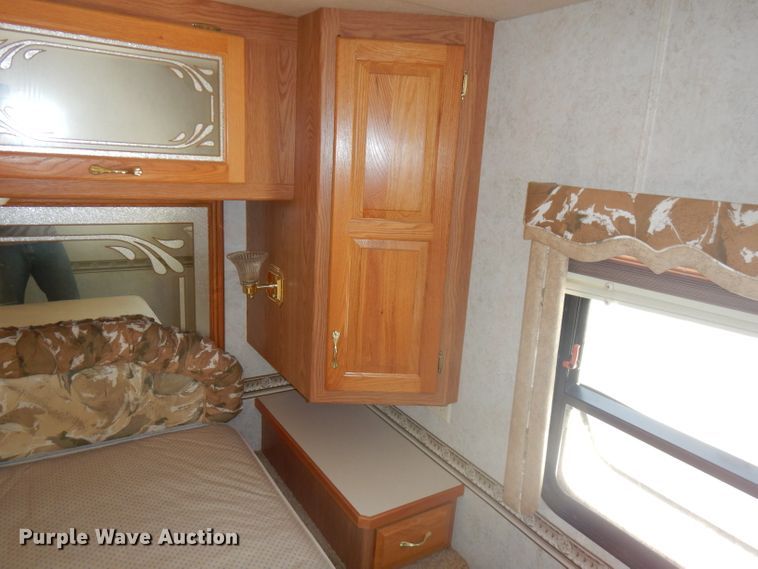 image for item HG9055 2000 Newmar Dutch Star  RV