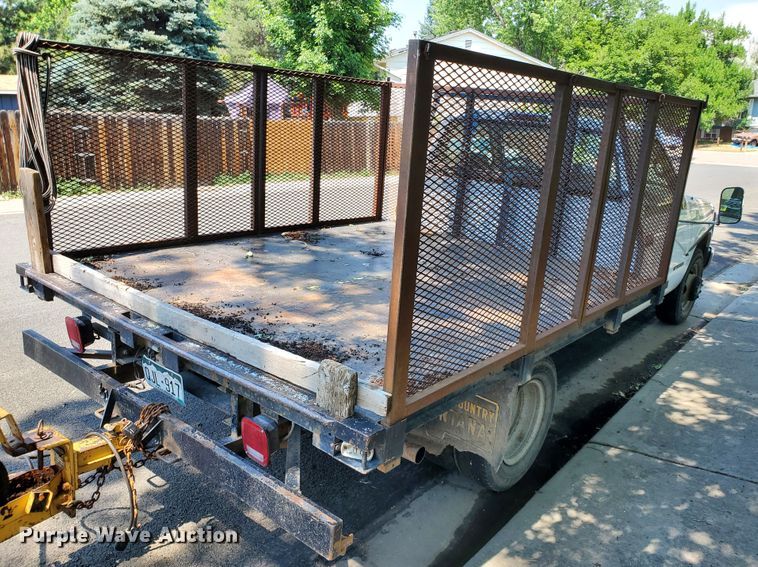 image for item HK9033 1995 Chevrolet C3500  flatbed pickup truck