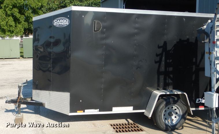 image for item HM9557 2018 Cargo Express enclosed cargo trailer