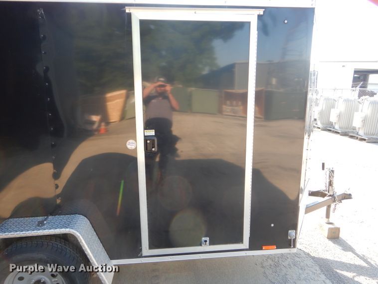 image for item HM9557 2018 Cargo Express enclosed cargo trailer