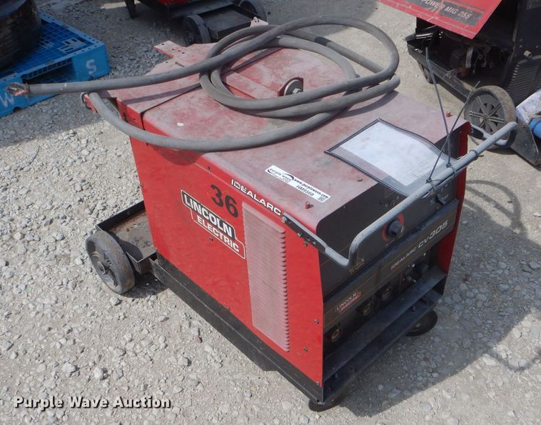 image for item HM9568 Lincoln Idealarc CV305 welder