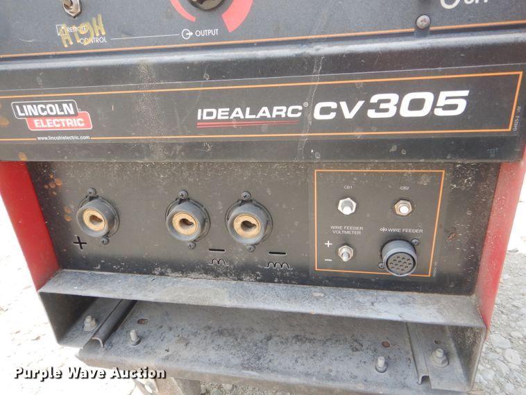 image for item HM9568 Lincoln Idealarc CV305 welder