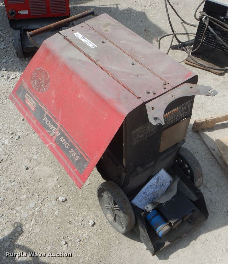 image for item HM9570 (2) Lincoln welders