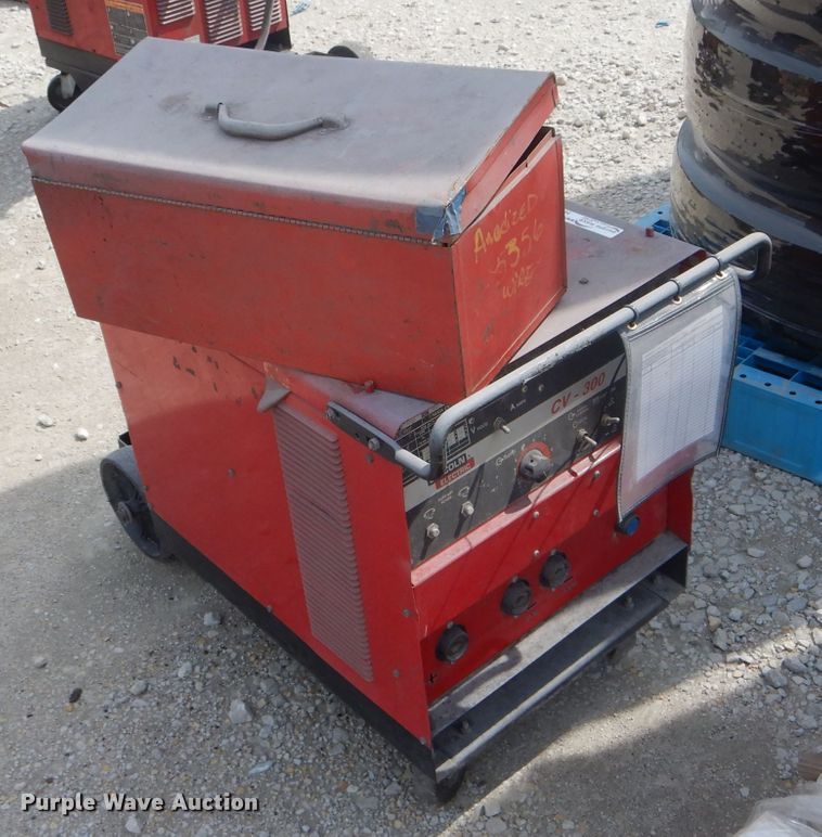 image for item HM9571 Lincoln CV-300 welder