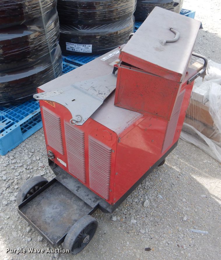 image for item HM9571 Lincoln CV-300 welder