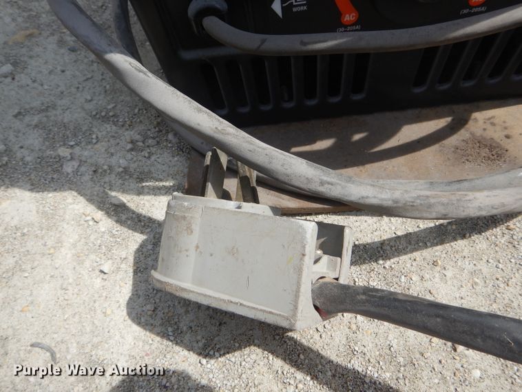 image for item HM9572 Hobart Stickmate 205 AC welder