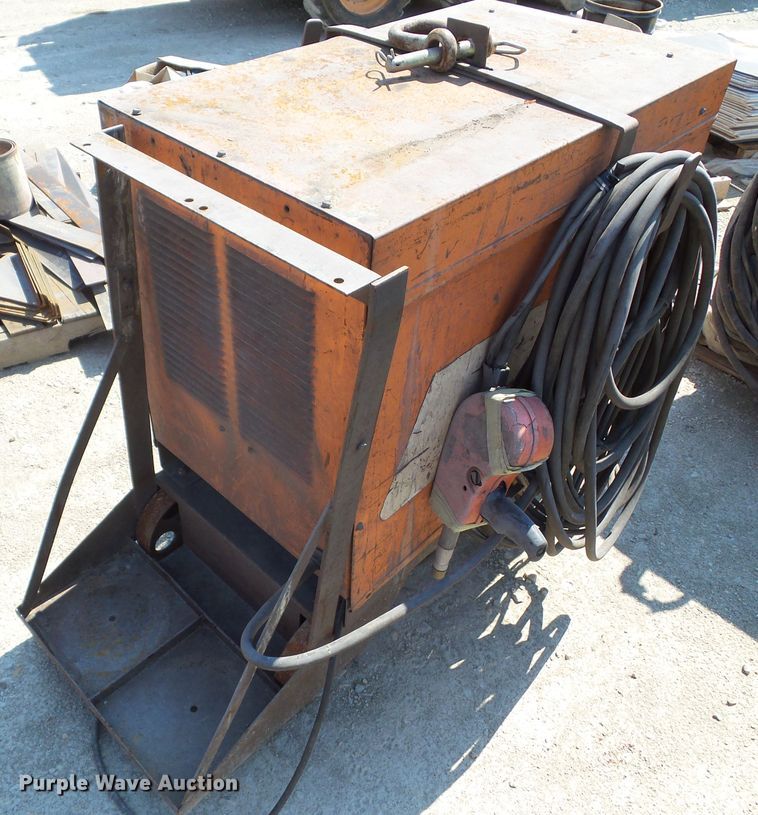 image for item HM9573 Airco CV-300 II welder