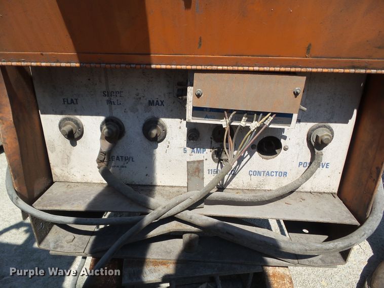 image for item HM9573 Airco CV-300 II welder