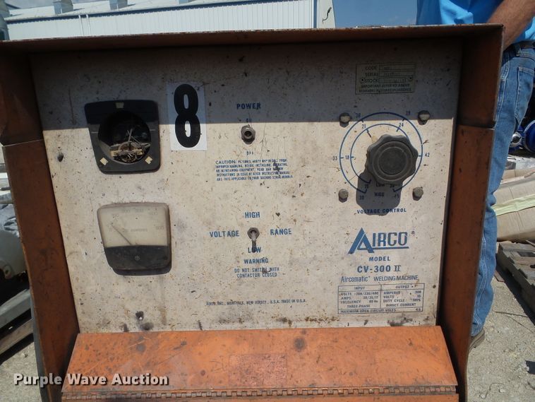 image for item HM9573 Airco CV-300 II welder