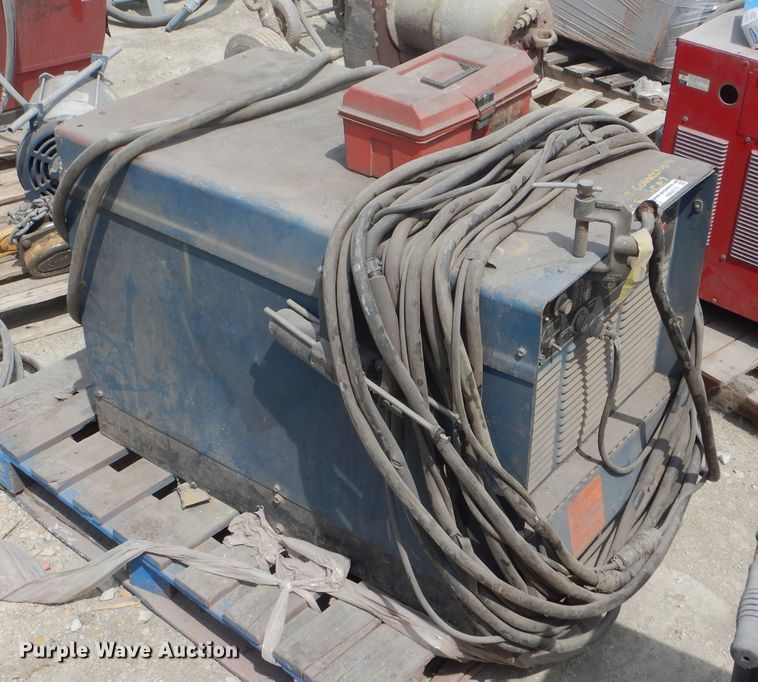 image for item HM9574 Ultra Arc UA1800 welder