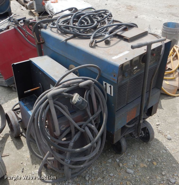 image for item HM9575 (2) welders