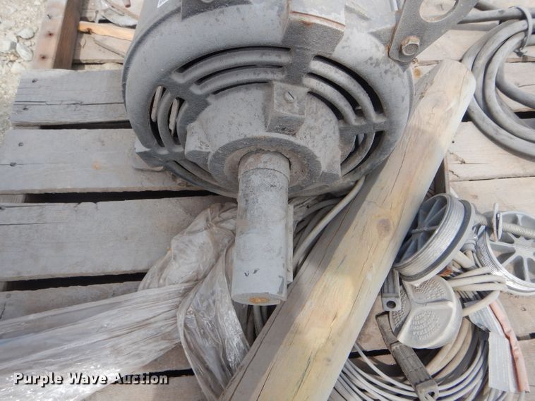 image for item HM9576 (3) electric motors