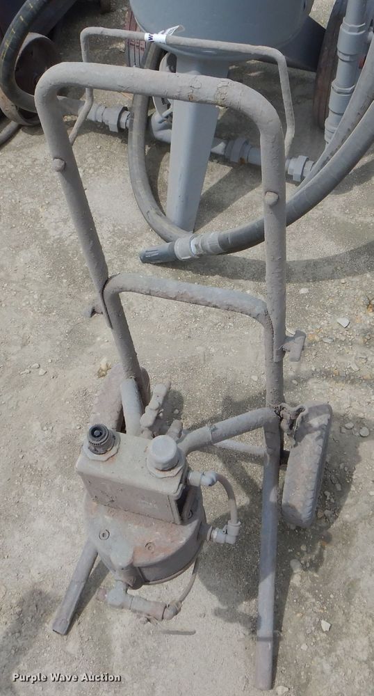 image for item HM9578 Triton 150 paint pump