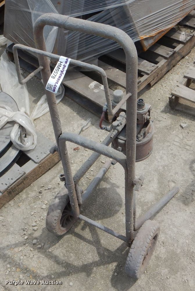 image for item HM9578 Triton 150 paint pump