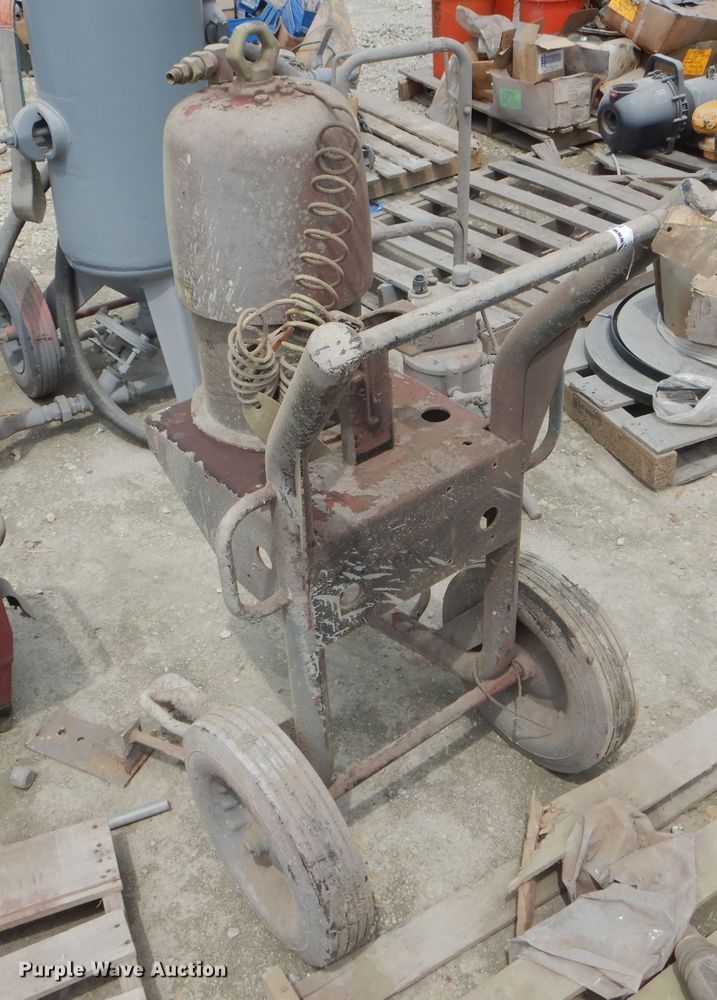 image for item HM9579 Paint pump