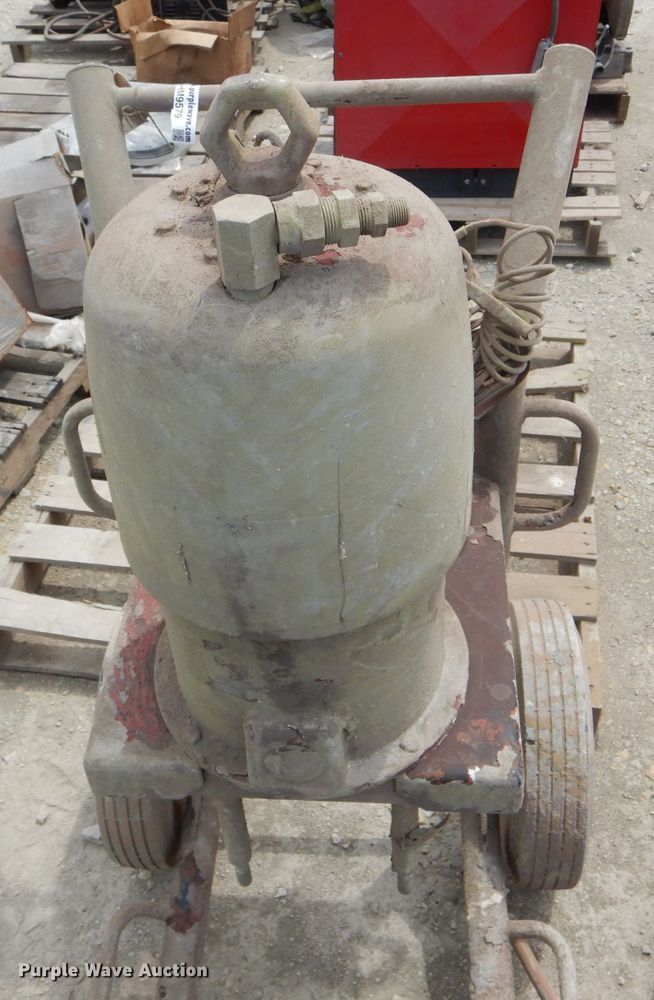 image for item HM9579 Paint pump